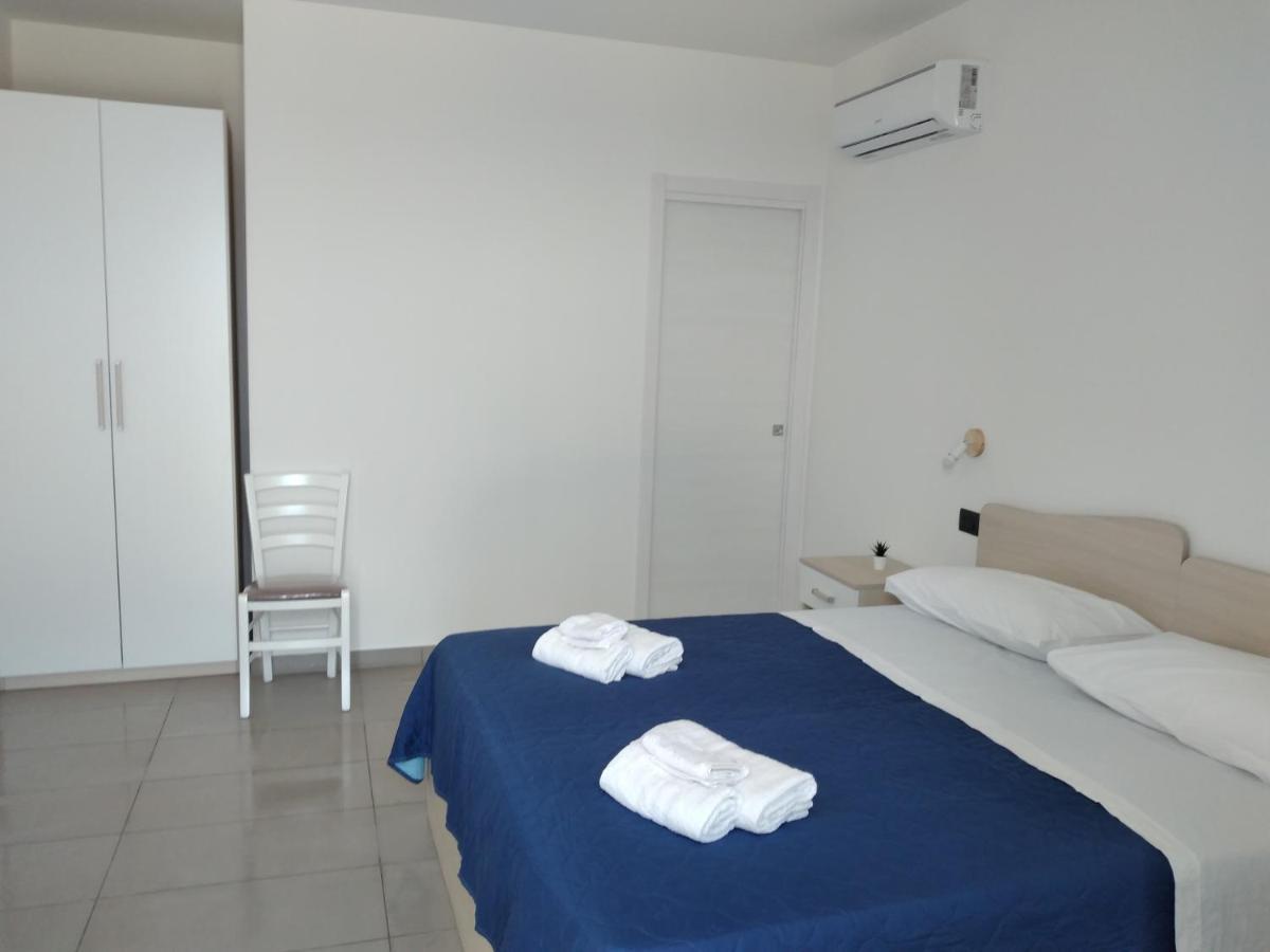 Hotel La Dama Bianca Bovo Marina Montallegro Zewnętrze zdjęcie